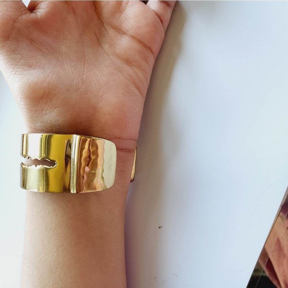 Cross Gold Bangle - image 5